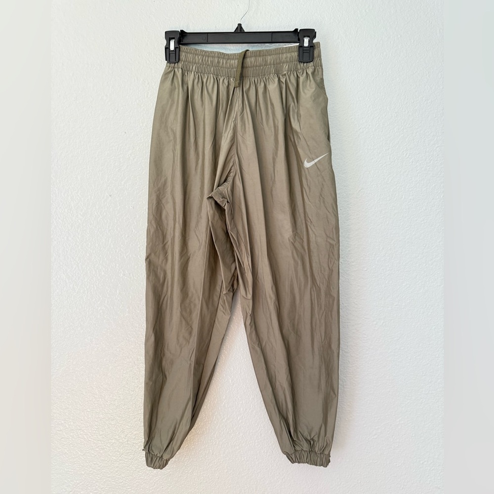 New Nike Oversize Windbreaker Kid Pants Size: M